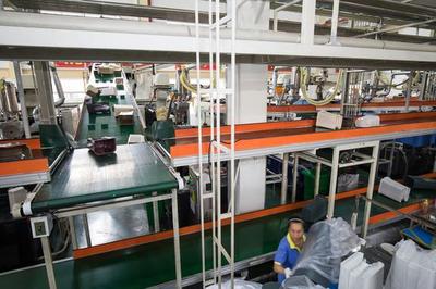 塑料制品主產(chǎn)地臺(tái)州垃圾桶廠家銷量倍增